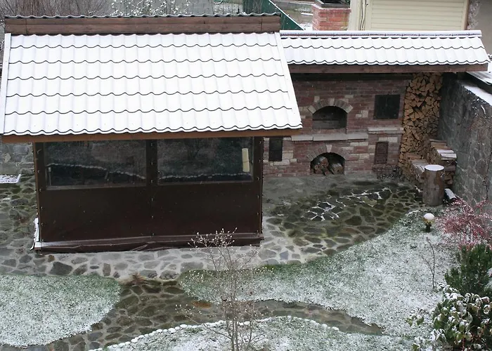 Cottage Smerekovyi